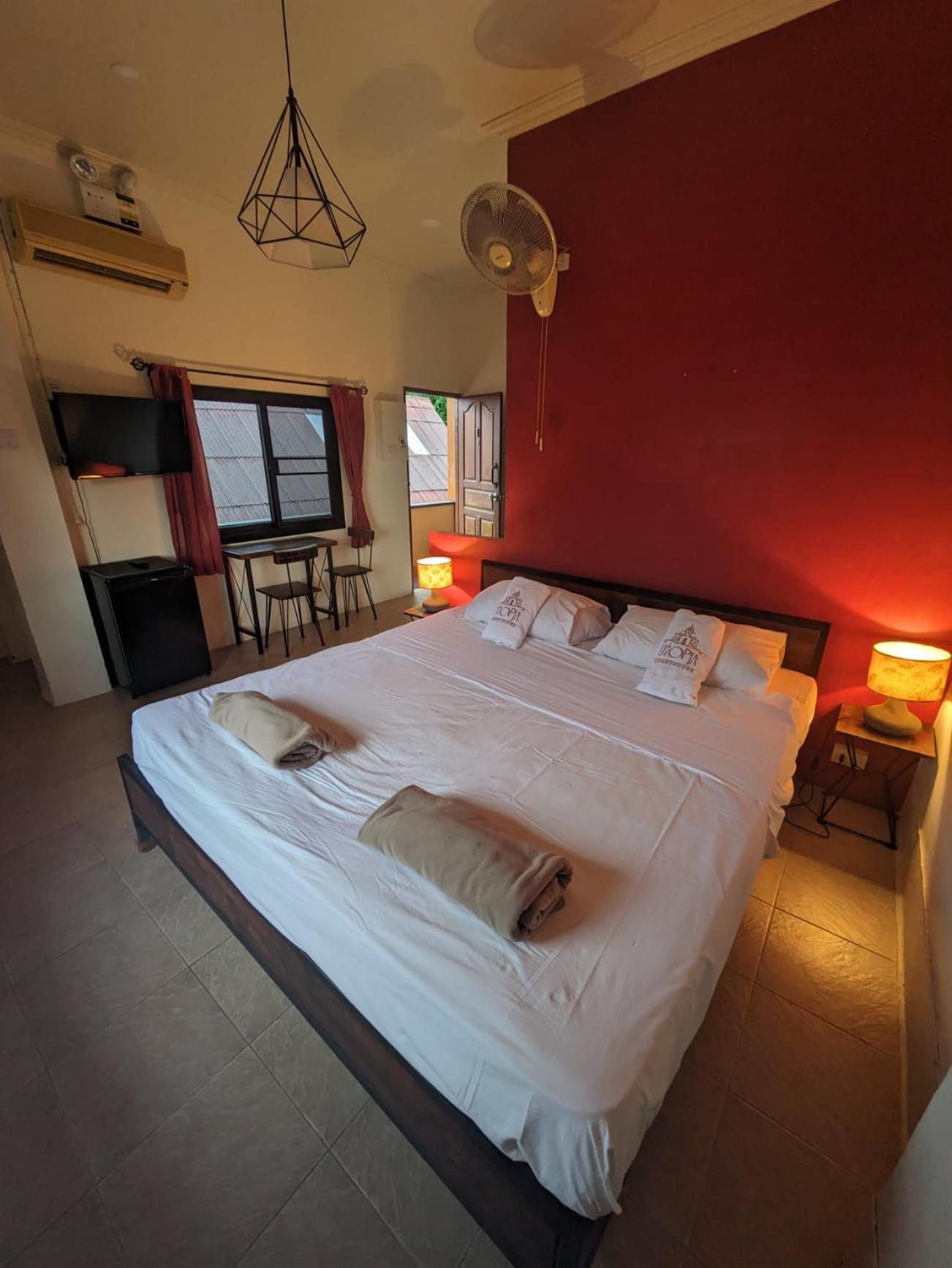 Goodtime Utopia Guesthouse Ko Tao Ngoại thất bức ảnh